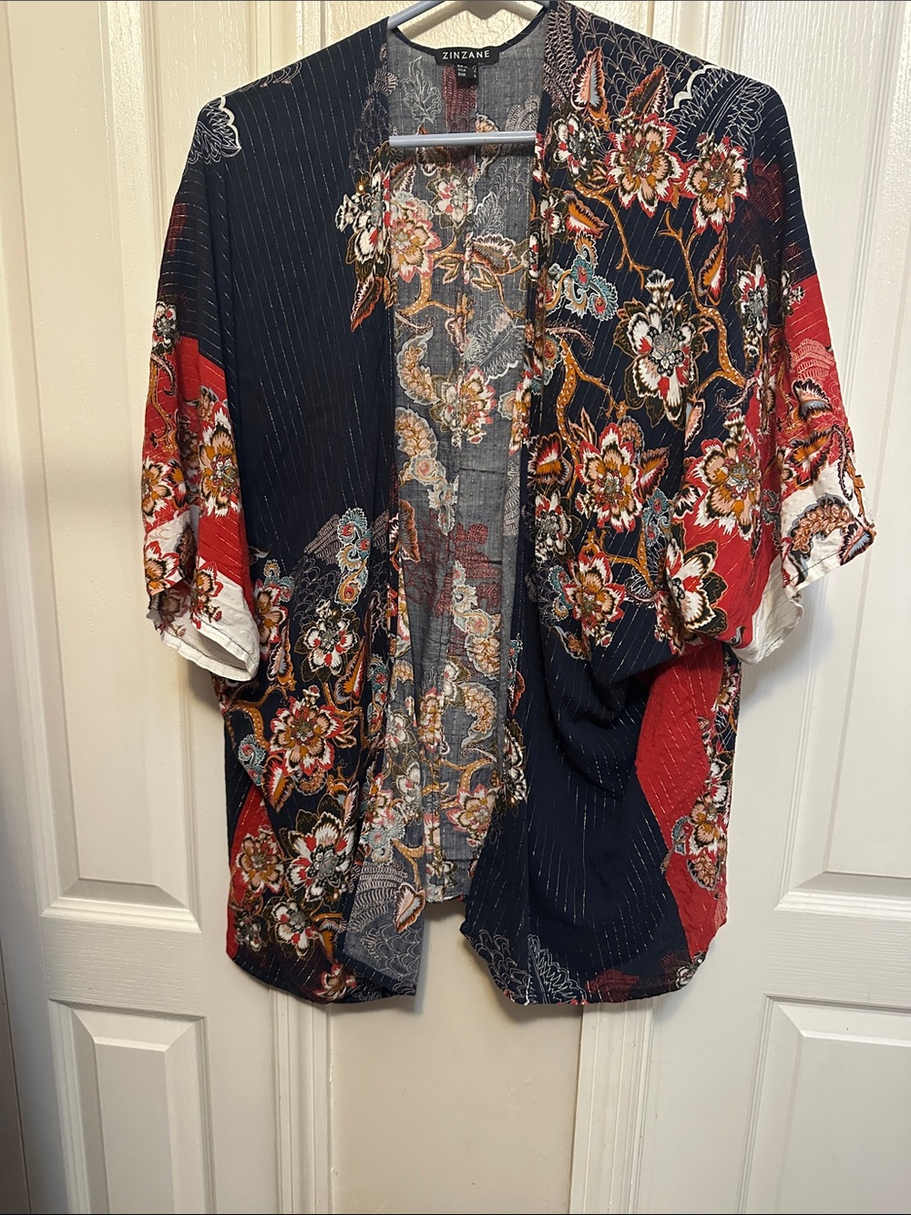 Zane Navy and Red Floral Open-Front Kimono Sweater - Picture 3 of 5
